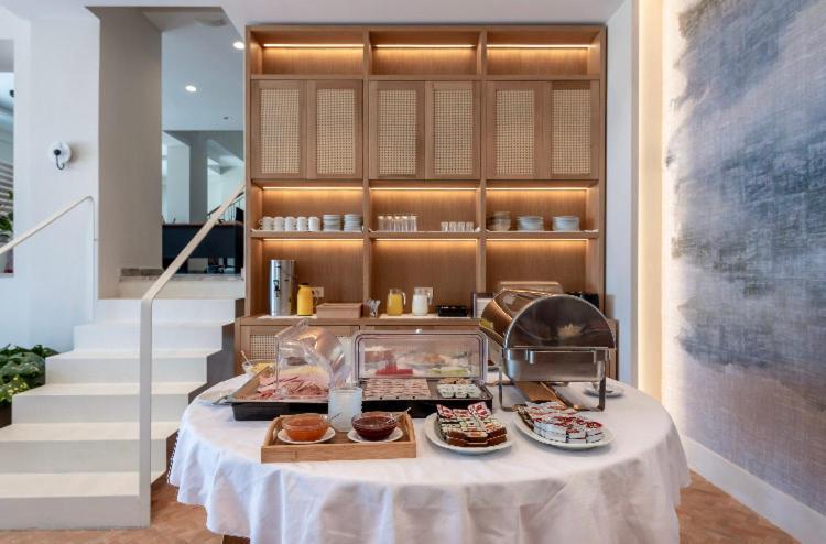 Frini Hotel Ханья Экстерьер фото