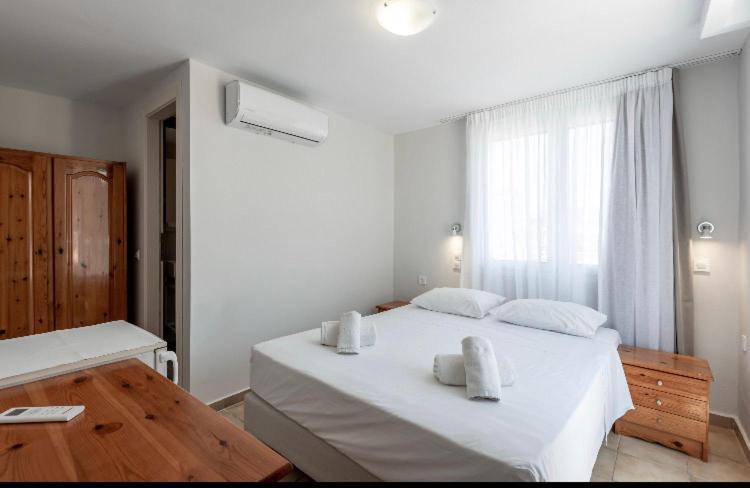 Frini Hotel Ханья Экстерьер фото